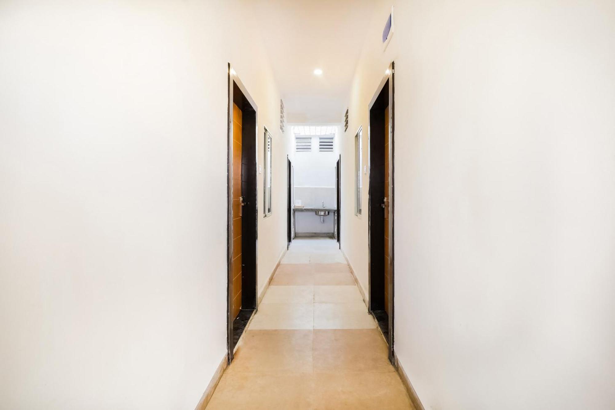 Hotel O Expression إندور المظهر الخارجي الصورة